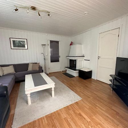 Oslo House, Nedre Kjellerstuvei, First Floor, Twin Room Lillestrom Exterior photo